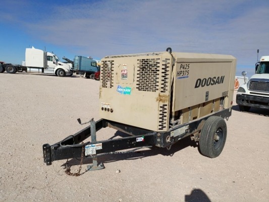 2018 Doosan P425 Portable Air Compressor