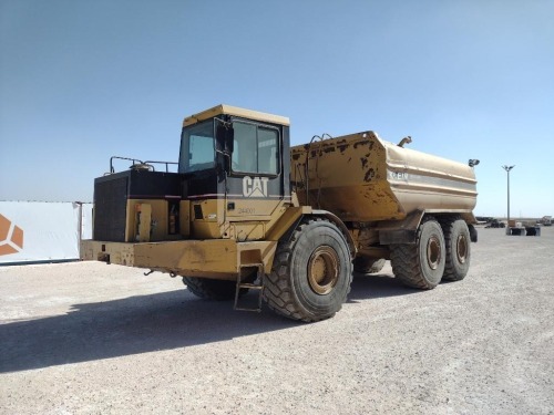 1997 Cat D400E Articulated Water Truck