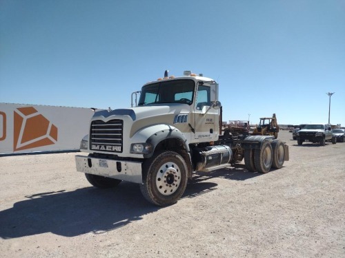 2007 Mack CTP713 Truck Tractor
