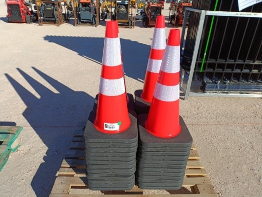 (50) Unused Safety Traffic Cones