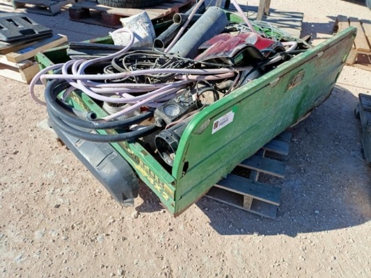 John Deere Gator Bed w/Misc Items