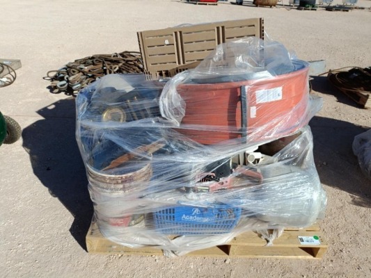 Pallet of Misc Items
