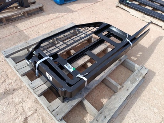 Unused GIYI Skid Steer Fork Attachment w/ 59" Forks