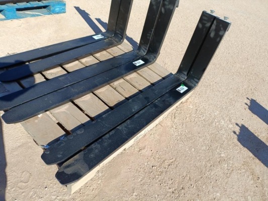 (1) Set Unused 48'' Forklift Forks