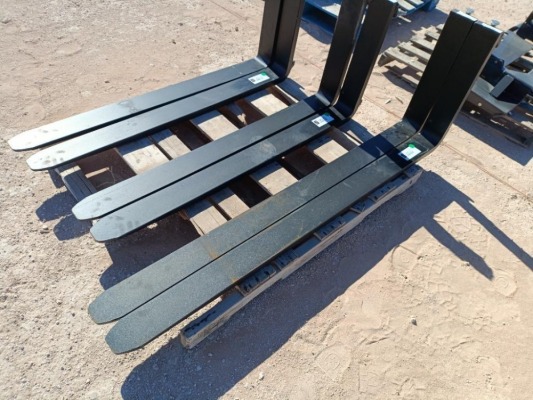 (1) Set Unused 60'' Forklift Forks