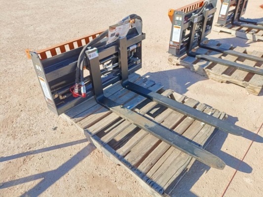 Unused Wolverine PFA-11-3300G Hydraulic Adjustable Pallet Forks