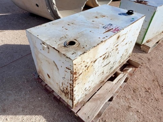 100 Gallon Fuel Transfer Tank