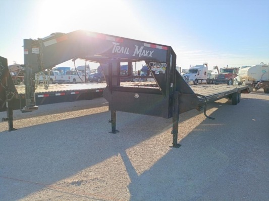 Trail Maxx Gooseneck Trailer VIN# 02009