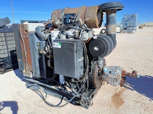 Perkins Diesel Engine w/Hydraulic Pump