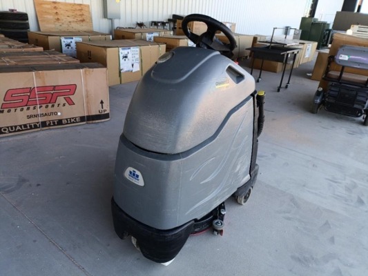 Windsor Chariot2 iscrub 20'' Floor Scrubber