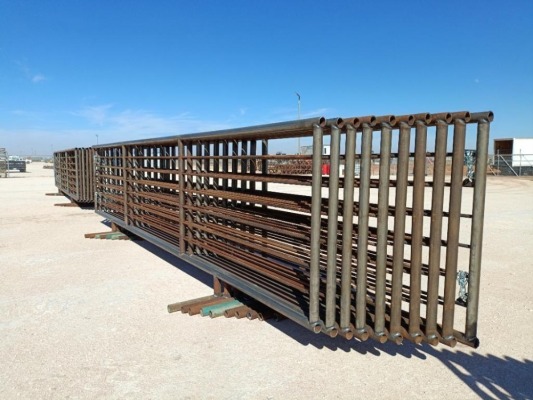 (10) Free Standing 24Ft x Fence Panels (1) w/ 12Ft Gate