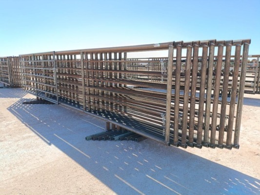 (10) Free Standing 24Ft x Fence Panels (1) w/ 12Ft Gate