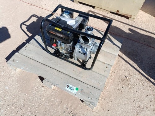 Unused Land Honor WP30 3'' Semi-Trash Pump