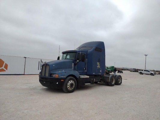 2007 Kenworth T600 Truck Tractor