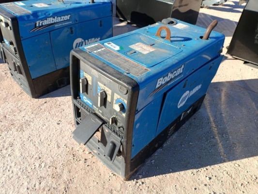 Miller Bobcat 250 Welder ( Does Not Run )