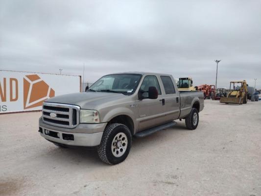 2006 Ford F-350 XLT Super Duty Pickup