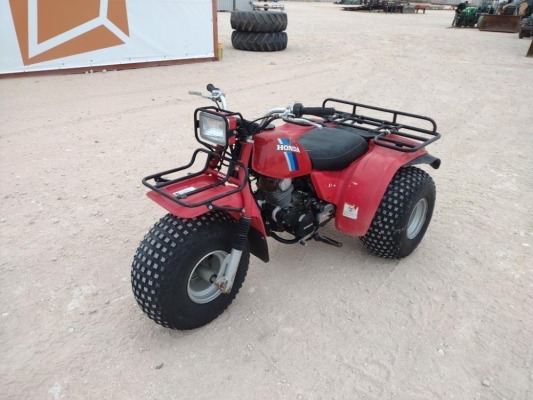 1984 Honda Big Red ATC200ES 3 Wheeler