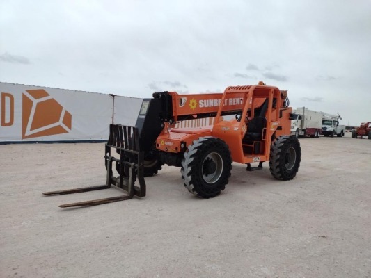 2016 JLG 8042 Telescopic Forklift