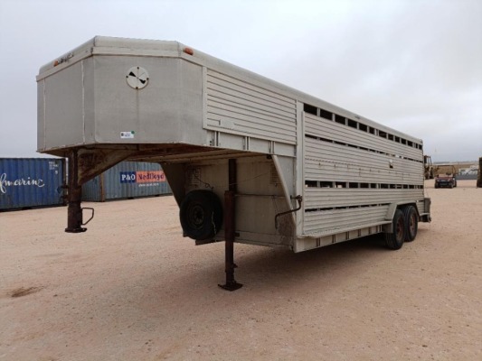 Gooseneck Livestock Trailer VIN# ?