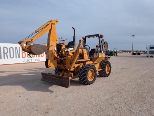 Case 860 Trencher