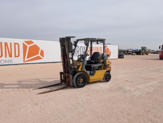 Cat Forklift