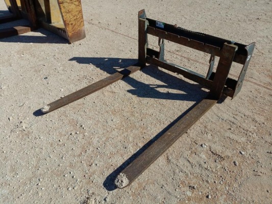 Bobcat Skid Steer Fork Attachment