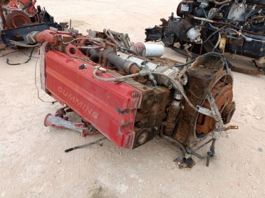 Cummins Diesel Engine ( Parts Only )