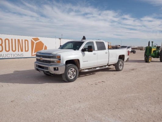 2017 Chevrolet 2500 Silverado Pickup Truck