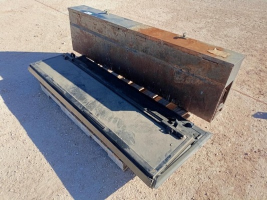 Over the Fender Tool Box/Pickup Bed Cover