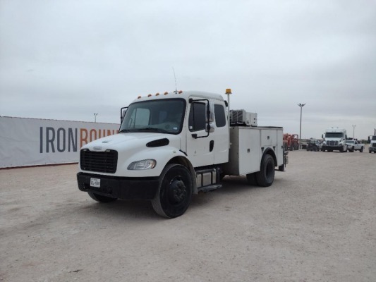 2013 Freightliner Service Truck
