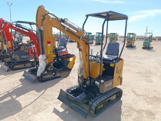 Unused 2024 AGT H12R Mini Excavator
