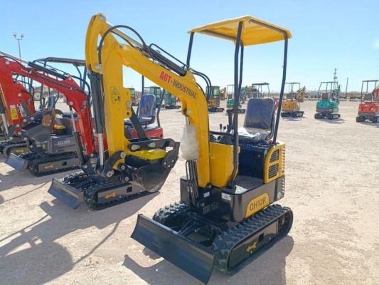 Unused 2024 AGT QH12R Mini Excavator