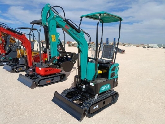 Unused 2024 AGT QH12R Mini Excavator