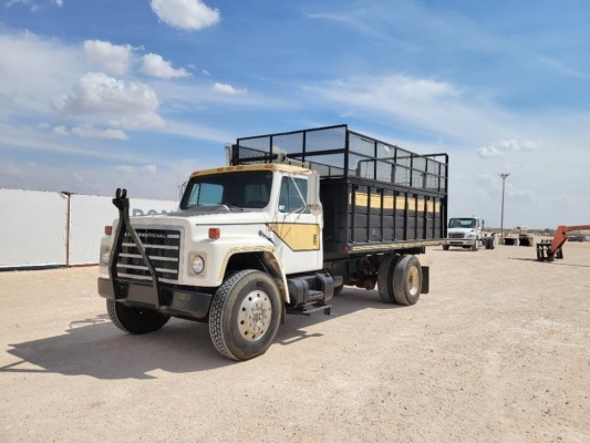 1988 International 1954 Farm Truck