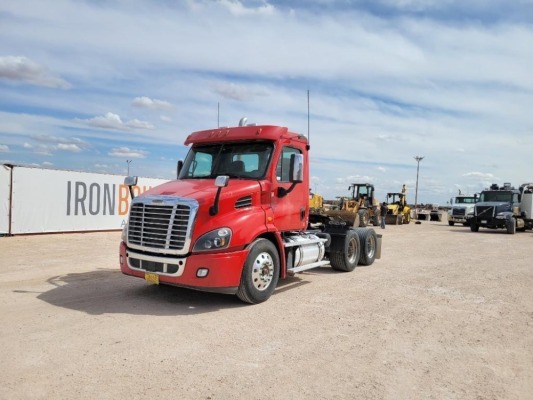 2019 Freightliner Cascadia 113 Truck Tractor