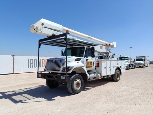 2012 International Workstar 7300 Bucket Truck