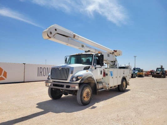 2011 International WorkStar 7300 Bucket Truck