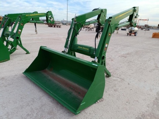 Unused John Deere 520M Front end Loader Attachment