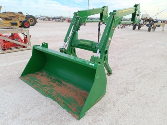 Unused John Deere 520M Front end Loader Attachment