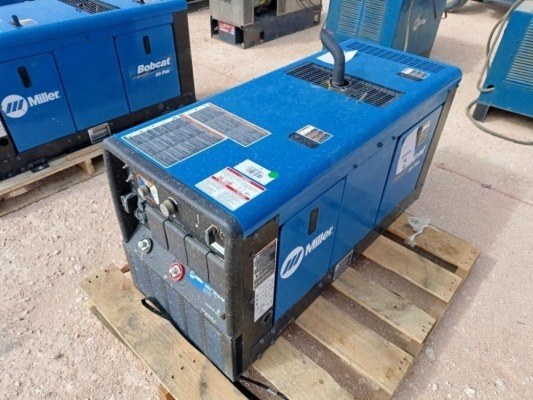 Miller Bobcat 200 Air Pak Welder