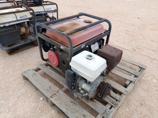 Predator 8750 Watts Generator, Gas Engine ( Parts Only )