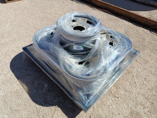 (5) Pickup Wheels