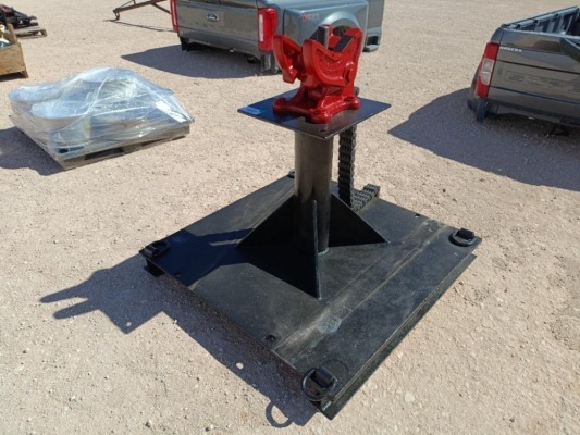Petol 4'' to 14'' Tong Vise on Skid