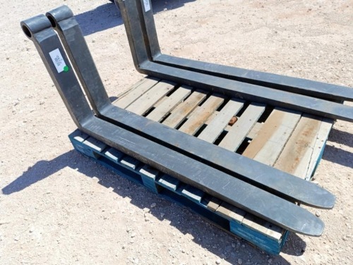 (1) Set 4ft Telehandler Forks