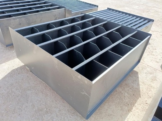 Unused (25 Bin) Metal Bolt Bin