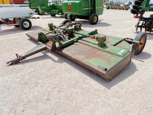 14Ft John Deere Pull Behind Shredder