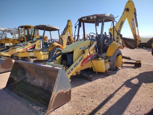 New Holland B95C Backhoe