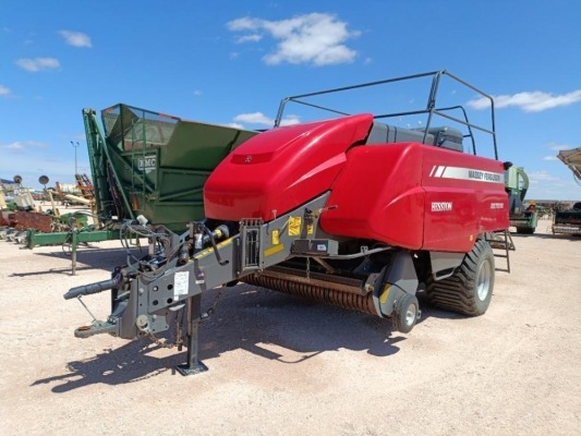 Massey Ferguson 2270XD Square Baler ( Monitor Included )