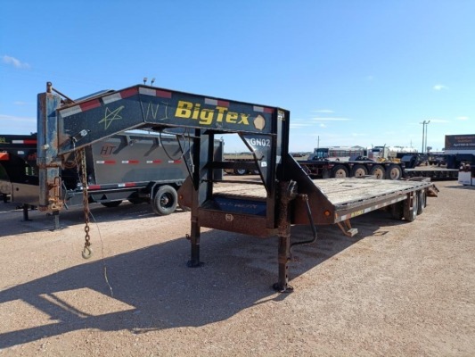 2012 Big Tex 25Ft Gooseneck Trailer