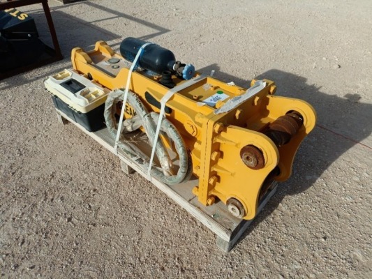 Unused Jisan JSB400B Hydraulic Breaker
